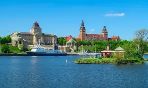 Odkryj Szczecin: Co zwiedzać? Przewodnik po atrakcjach i plan wycieczki