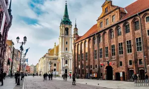 Toruń: Co zobaczyć? Gotyk, piernik, Kopernik Twój przewodnik!