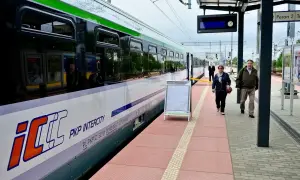 Dojazd do Szczecina: Samochód, pociąg, autobus, samolot co wybrać?