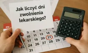Ręce trzymają kartkę z pytaniem "Jak obliczyć chorobowe?". Obok leży kalendarz z zaznaczonym dniem 21 i kalkulator.