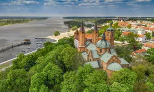 Płock: Atrakcje na weekend? Odkryj historię i relaks!