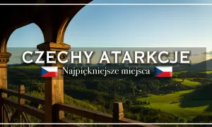 Drewniana altana z widokiem na malownicze krajobrazy Czech, krainy bohemii. Napis "CZECHY ATRAKCJE Najpiękniejsze miejsca".