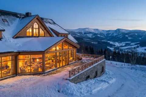 Jaki hotel w Karpaczu wybrać? Polecane obiekty dla każdego!