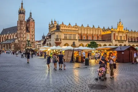 Kraków atrakcje dla dzieci: Jak zaplanować idealny wyjazd?