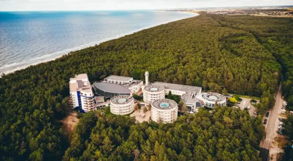 Niepełnoletni w hotelu: Zgoda rodziców i regulaminy co musisz wiedzieć?