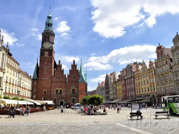 Odkryj Dolny Śląsk: Niezapomniane wycieczki z Wrocławia czekają!